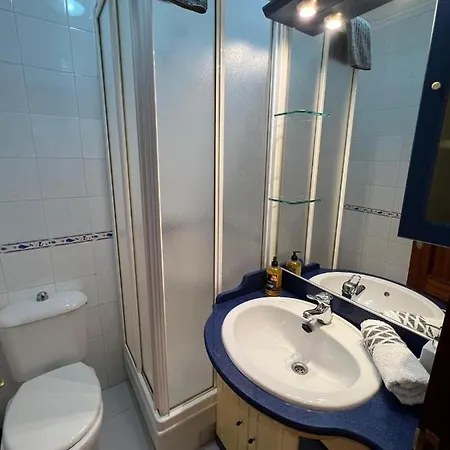 Apto Anita 5 ' Playa Brazomar Appartamento Castro Urdiales